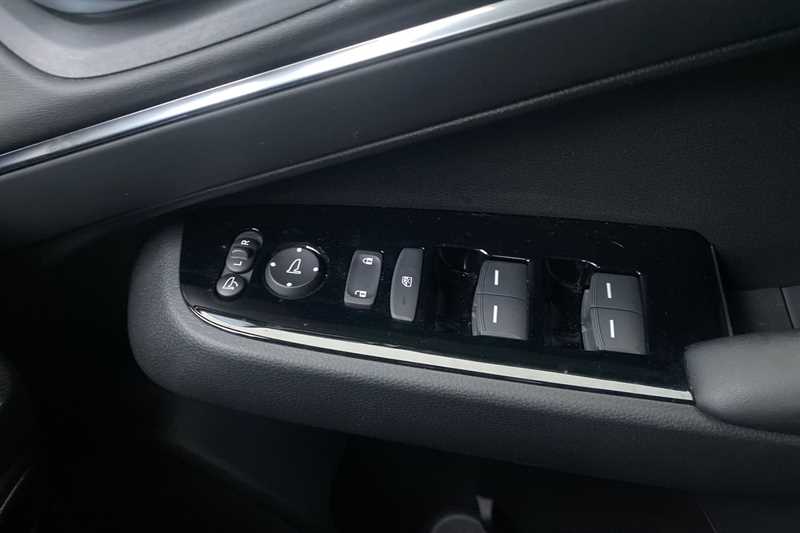 Used Honda HR-V 2023 for sale - 76875263: Photo 18