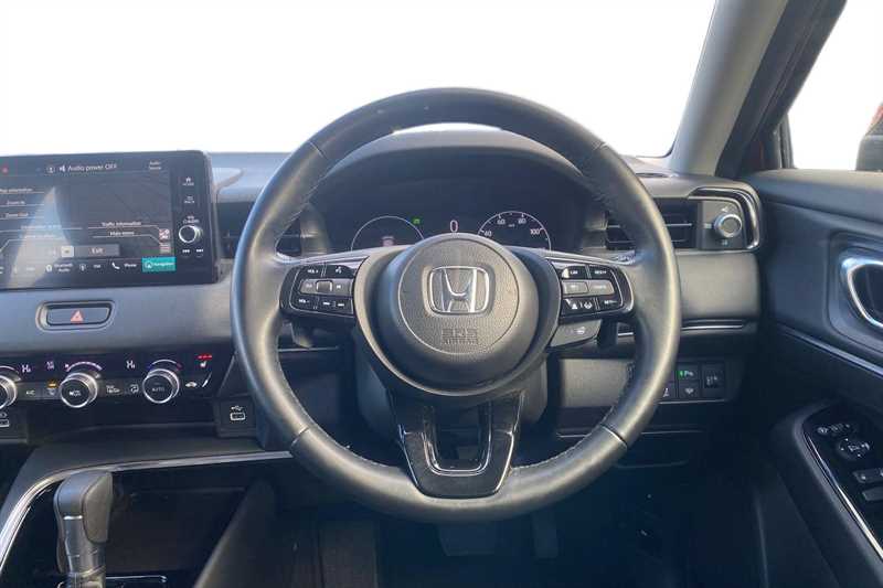 Used Honda HR-V 2022 for sale - 76378621: Photo 13