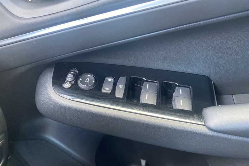 Used Honda HR-V 2022 for sale - 76378621: Photo 18