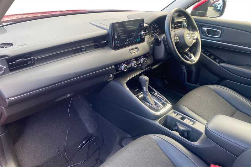 Used Honda HR-V 2022 for sale - 76378621: Photo 2