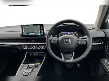 Used Honda CR-V 2025 for sale - 76954631: Photo