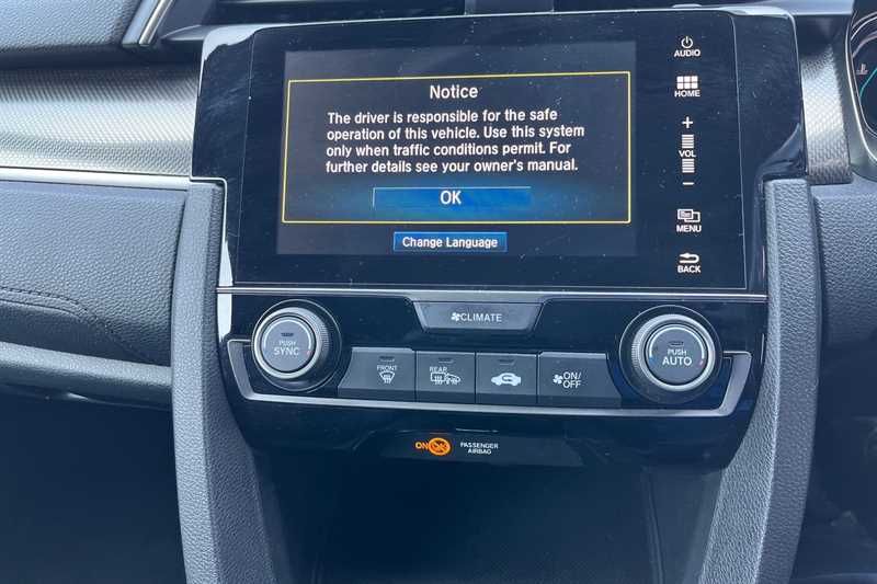 Used Honda Civic 2019 for sale - 76731811: Photo 16