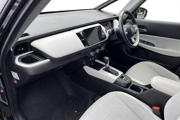 Used Honda Jazz 2022 for sale - 75698901: Photo 2