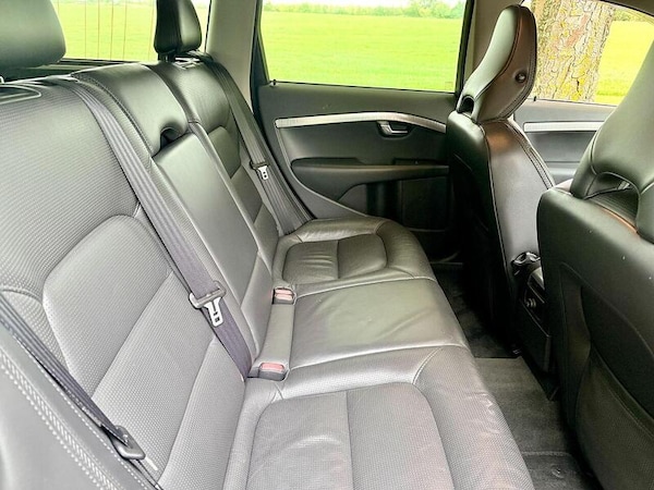 Used Volvo XC70 for sale - 76311213: Photo 16