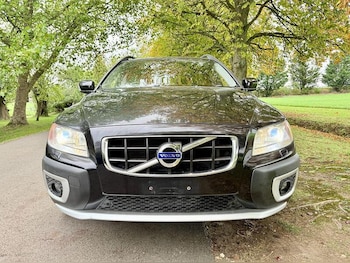 Used Volvo XC70 for sale - 76311213: Photo 2