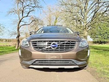 Used Volvo XC60 2017 for sale - 78749958: Photo