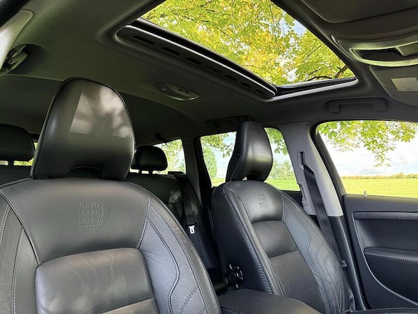 Used Volvo V70 for sale - 76311209: Photo 16