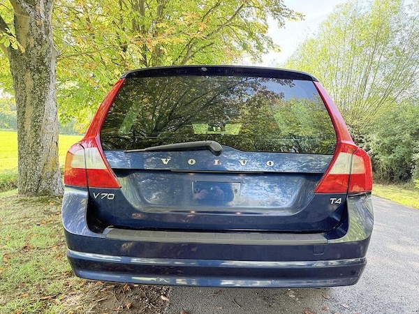 Used Volvo V70 for sale - 76311209: Photo 7