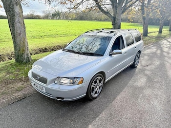 Used Volvo V70 2005 for sale - 76778055: Photo