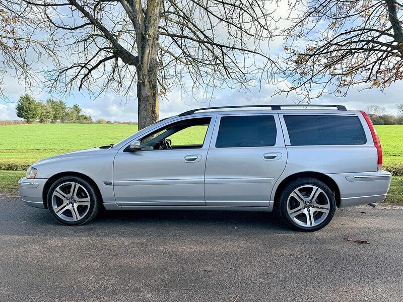 Used Volvo V70 2016 for sale - 76778055: Photo 8