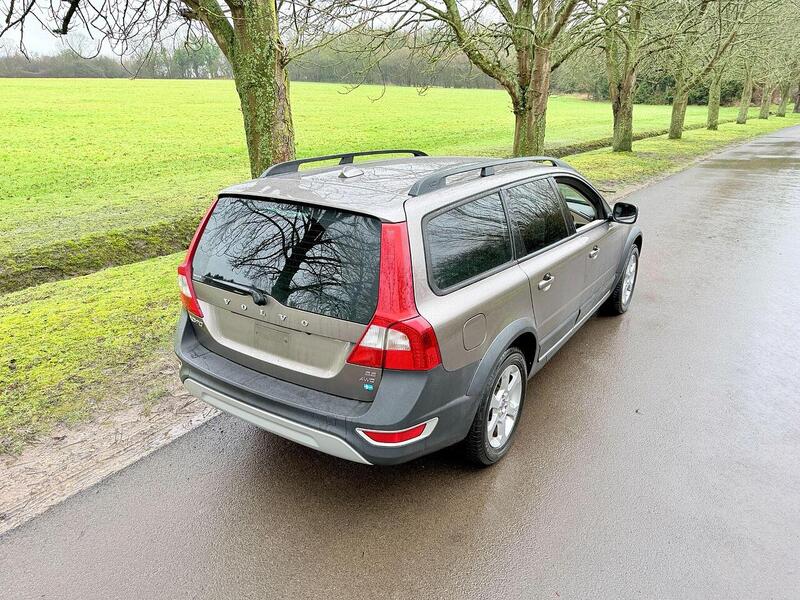 Used Volvo XC70 for sale - 77461203: Photo 12