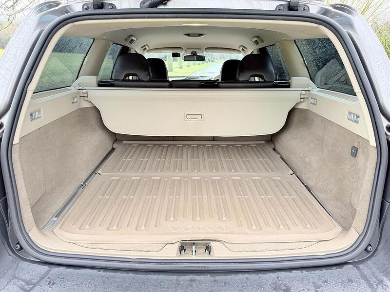 Used Volvo XC70 for sale - 77461203: Photo 31