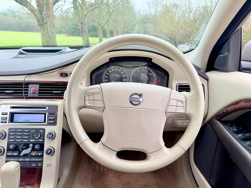 Used Volvo XC70 for sale - 77461203: Photo 32