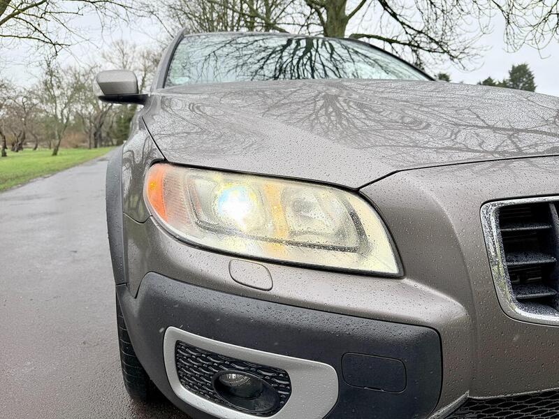 Used Volvo XC70 for sale - 77461203: Photo 34