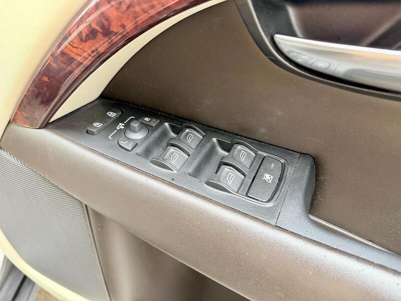 Used Volvo XC70 for sale - 77461203: Photo 40