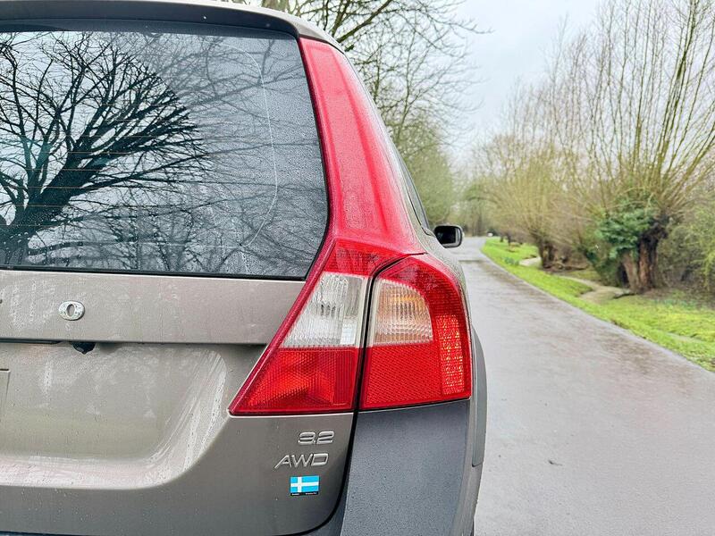 Used Volvo XC70 for sale - 77461203: Photo 45