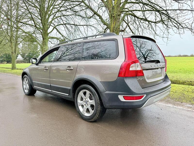 Used Volvo XC70 for sale - 77461203: Photo 7
