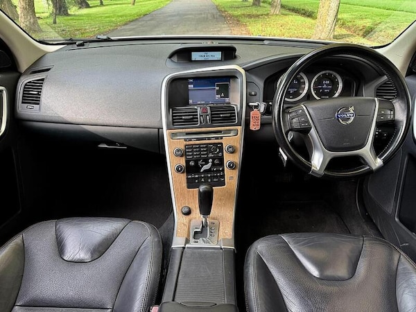 Used Volvo XC60 2025 for sale - 76311198: Photo 13