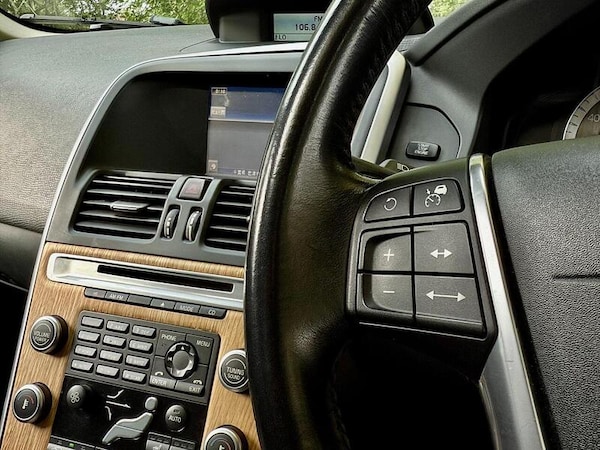 Used Volvo XC60 2025 for sale - 76311198: Photo 21