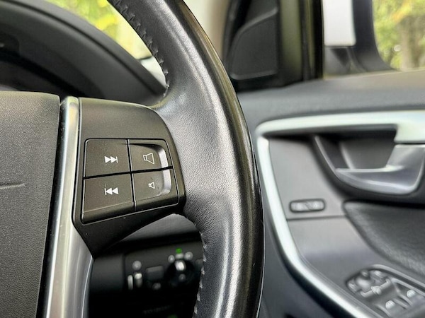Used Volvo XC60 2025 for sale - 76311198: Photo 22