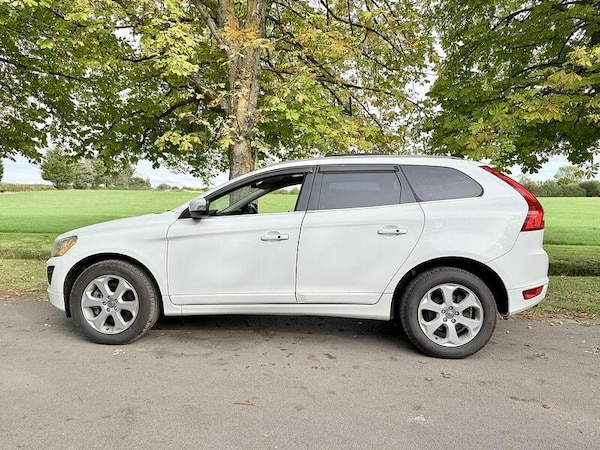 Used Volvo XC60 2025 for sale - 76311198: Photo 5