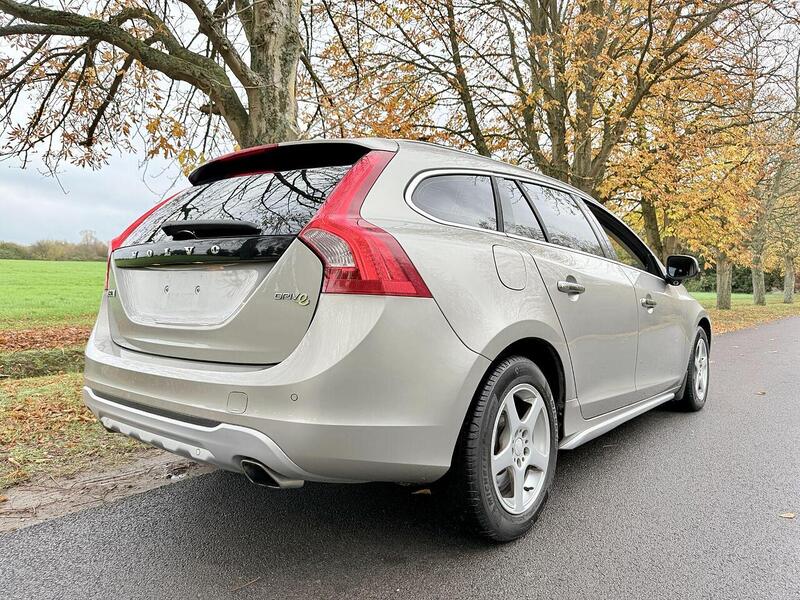 Used Volvo V60 2025 for sale - 77264059: Photo 12