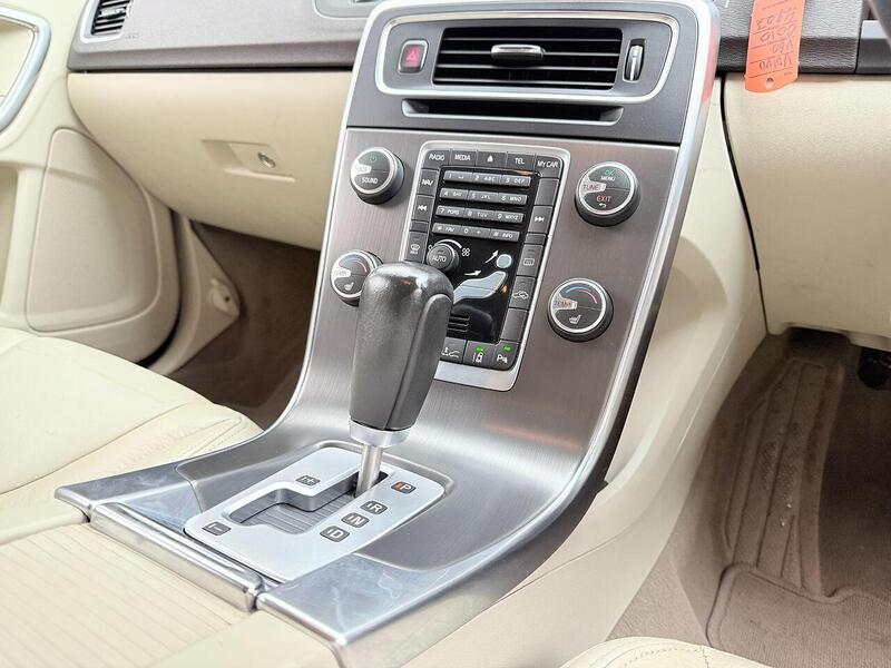 Used Volvo V60 2025 for sale - 77264059: Photo 21