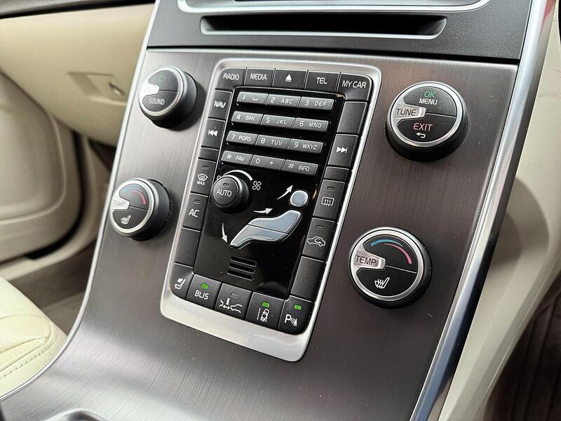 Used Volvo V60 2025 for sale - 77264059: Photo 44