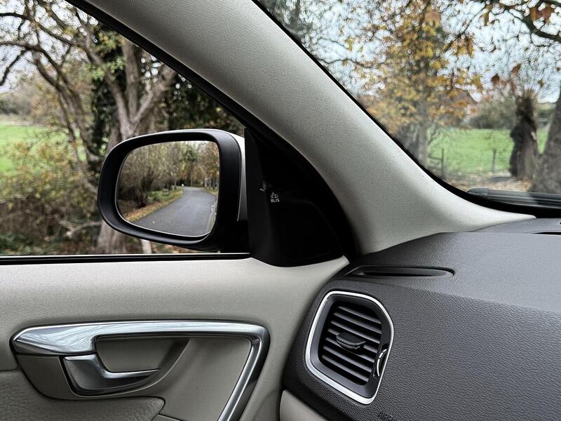 Used Volvo V60 2025 for sale - 77264059: Photo 47