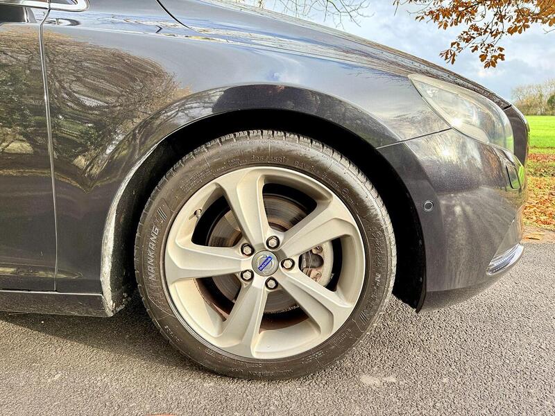 Used Volvo V40 for sale - 76496961: Photo 23