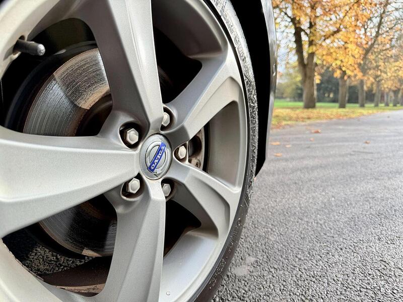 Used Volvo V40 for sale - 76496961: Photo 24