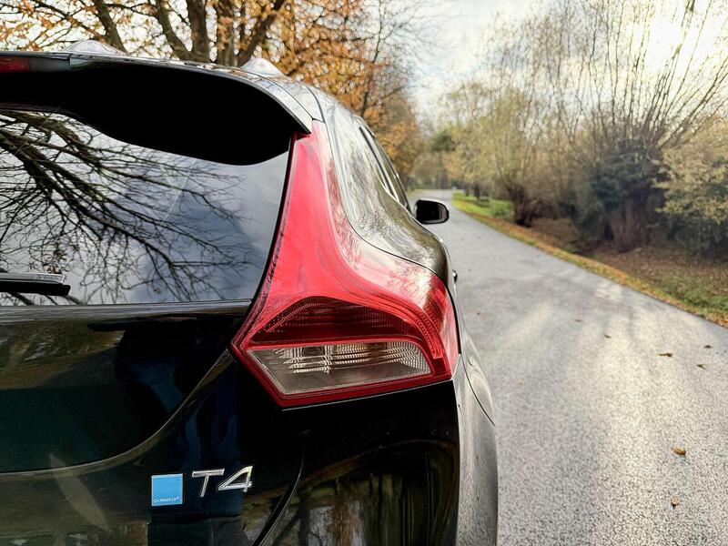 Used Volvo V40 for sale - 76496961: Photo 35