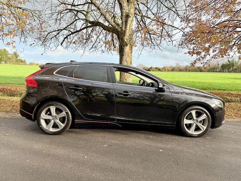 Used Volvo V40 for sale - 76496961: Photo 9