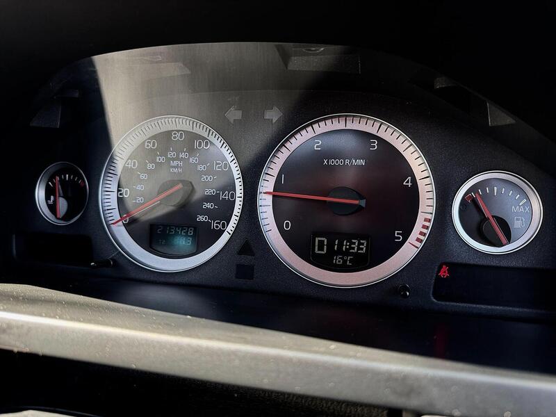 Used Volvo XC90 2012 for sale - 77947096: Photo 28