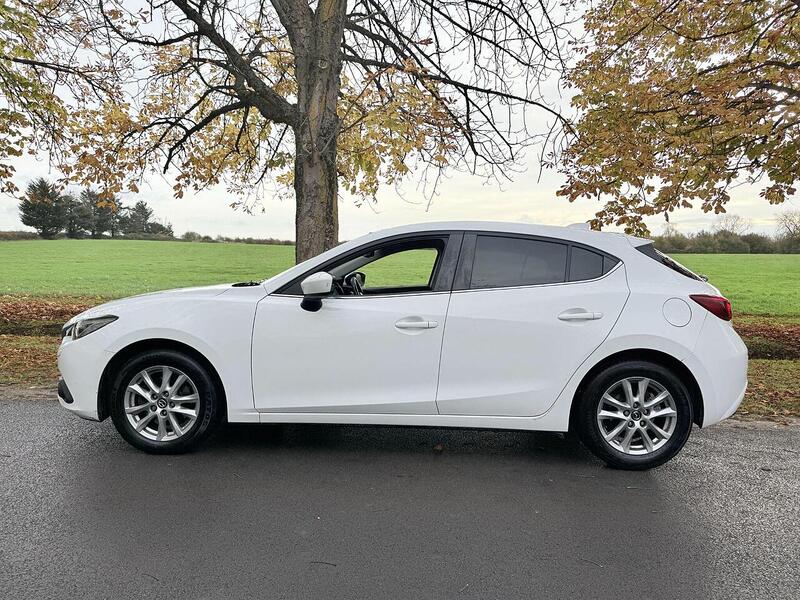 Used Mazda Mazda3 2015 for sale - 77264088: Photo 3
