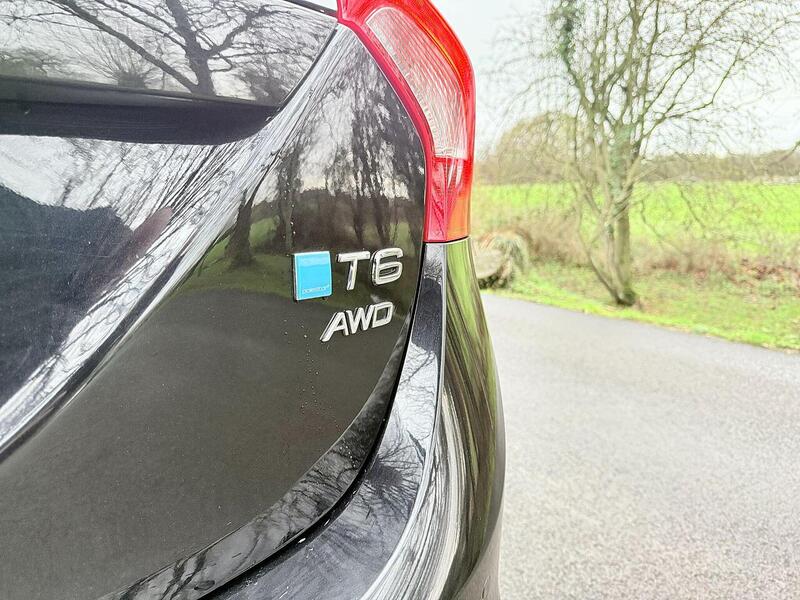 Used Volvo V60 2025 for sale - 77264080: Photo 42