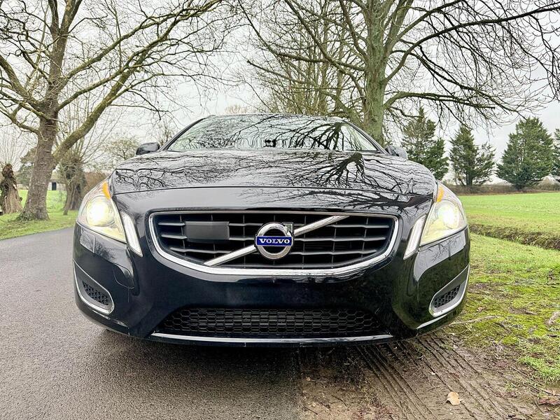 Used Volvo V60 2025 for sale - 77264080: Photo 43