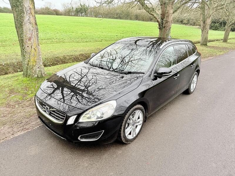 Used Volvo V60 2025 for sale - 77264080: Photo 7