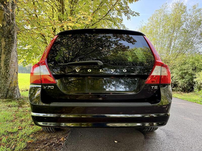 Used Volvo V70 2025 for sale - 76403225: Photo 4