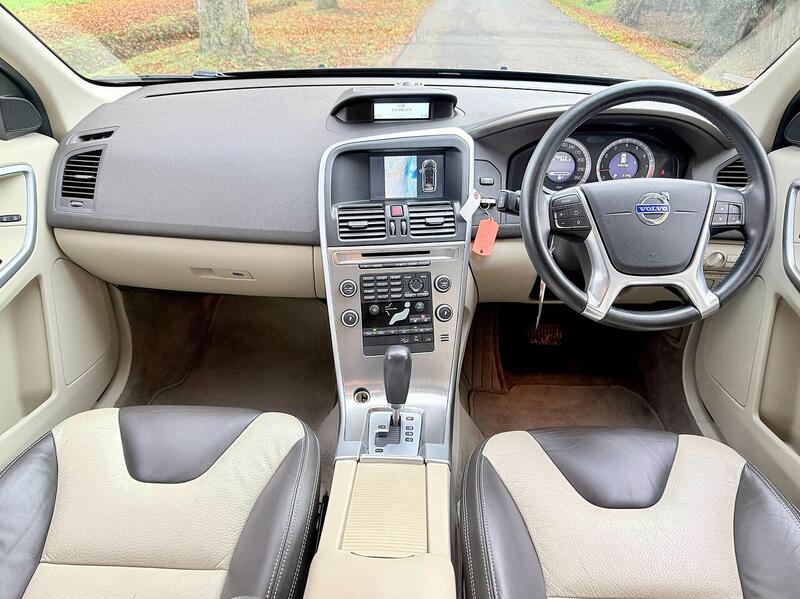 Used Volvo XC60 for sale - 76863517: Photo 15