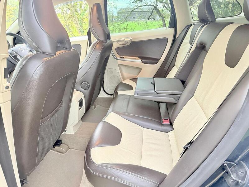 Used Volvo XC60 for sale - 76863517: Photo 18