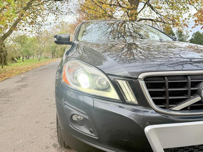 Used Volvo XC60 for sale - 76863517: Photo 32