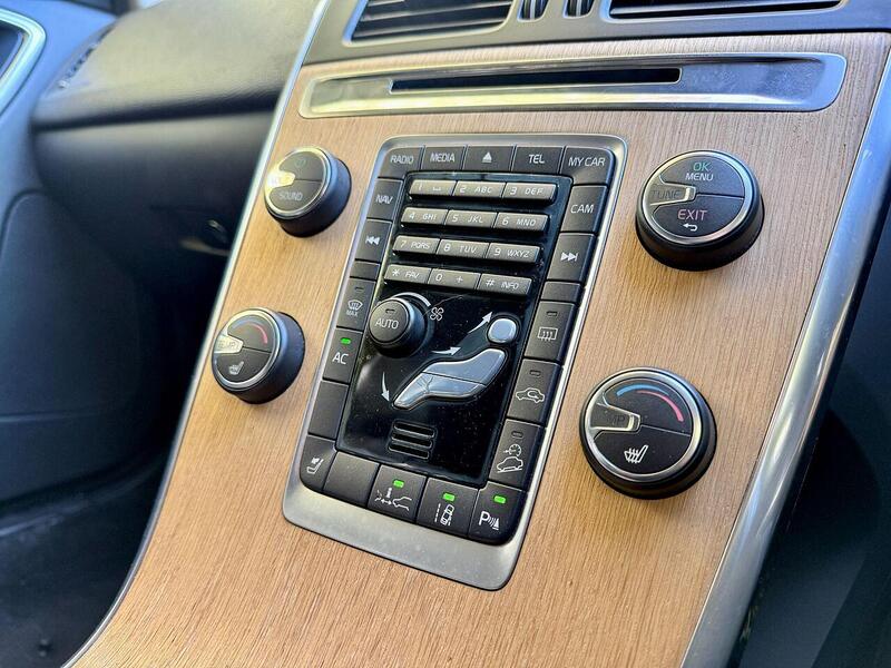 Used Volvo XC60 2025 for sale - 77264070: Photo 17