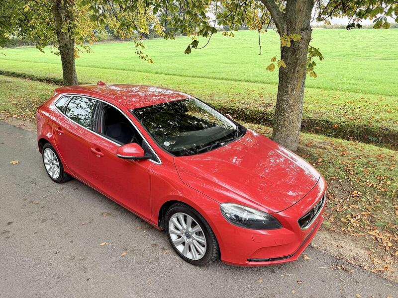 Used Volvo V40 for sale - 76477911: Photo 6