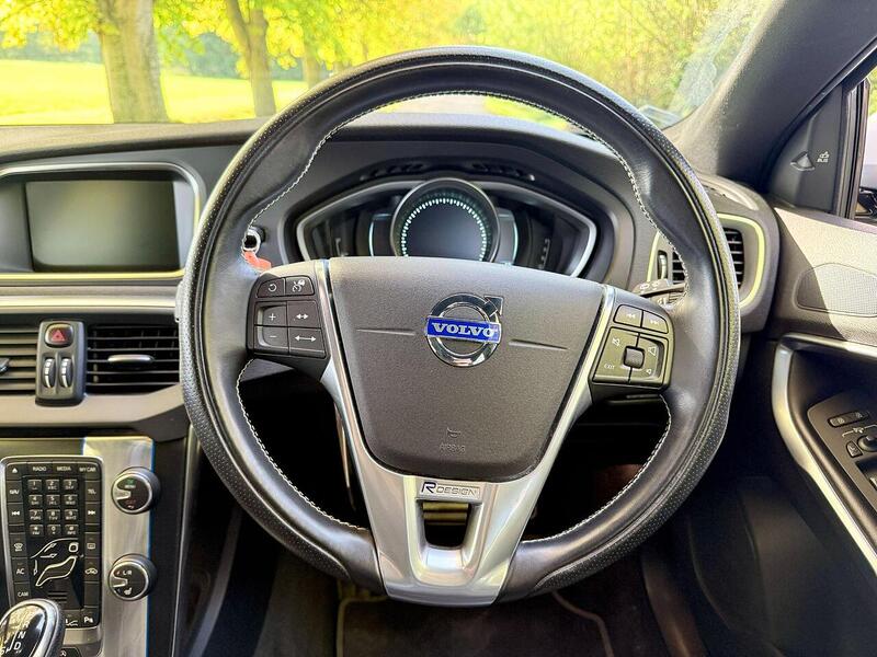 Used Volvo V40 for sale - 76114942: Photo 33