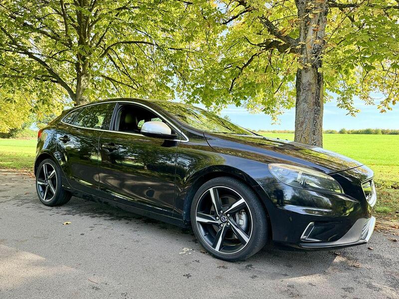 Used Volvo V40 for sale - 76114942: Photo 8