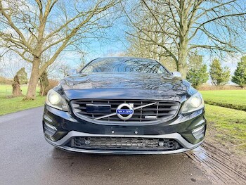 Used Volvo V60 2015 for sale - 78710758: Photo