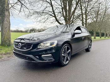 Used Volvo V60 2015 for sale - 78710758: Photo