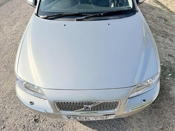 Used Volvo V70 2006 for sale - 79537304: Photo