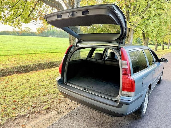 Used Volvo V70 2025 for sale - 75307514: Photo 29